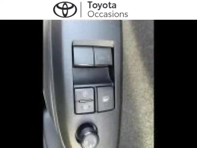 Toyota Yaris 70 vvt-i dynamic business 5p my22 — photo 11