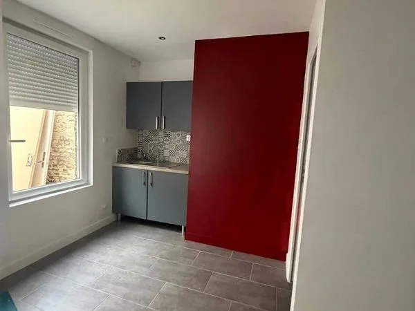Duplex meuble cle en main - centre saint-quentin - 450 tout compris