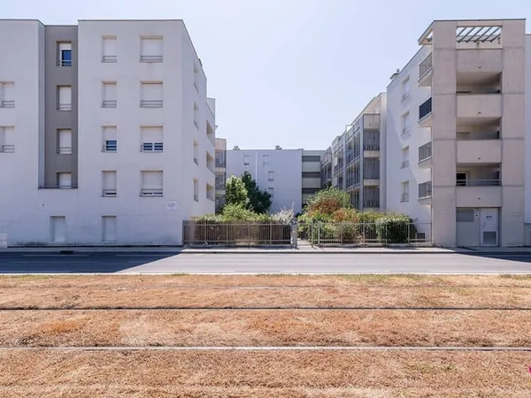 Stationnement Vente Saint-Priest 14000€