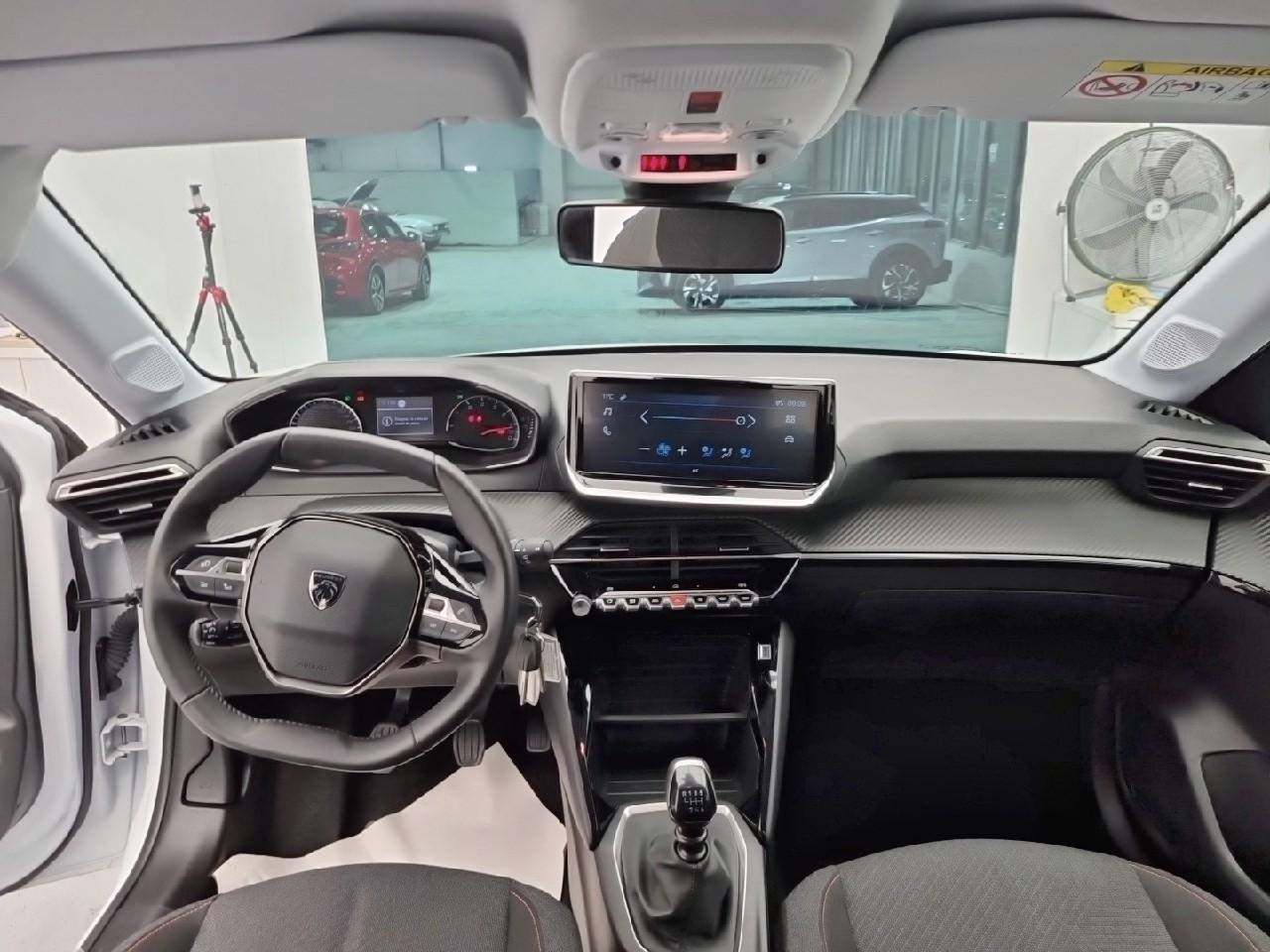 Peugeot 208 100 s&s bvm6 style — photo 12