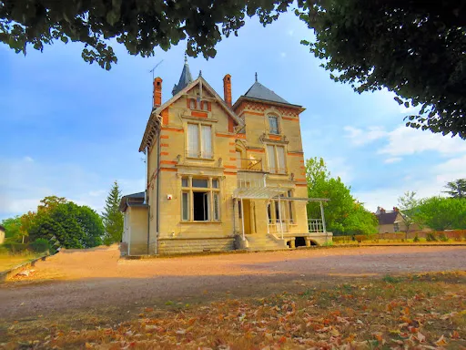 Manoir 3 pièces 250 m²