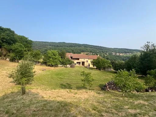 Maison 8 pièces 265 m²