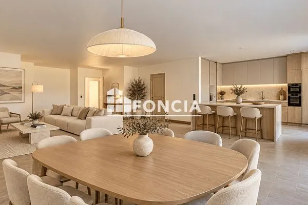 Appartement 3 pièces 102 m²