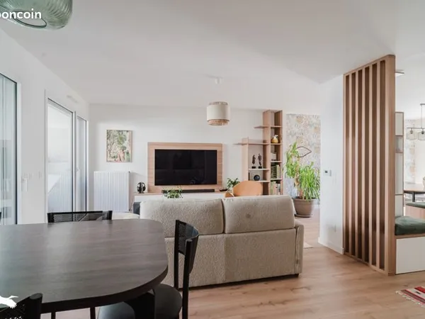 Appartement 4 pièces 85 m²