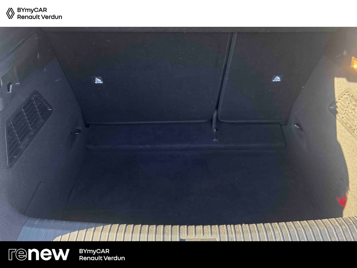 Renault Megane E-Tech EV60 220 ch optimum charge — photo 13