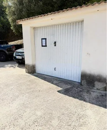 Garage box