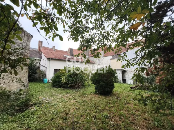 Maison à vendre de 11 pièces de 250 m²