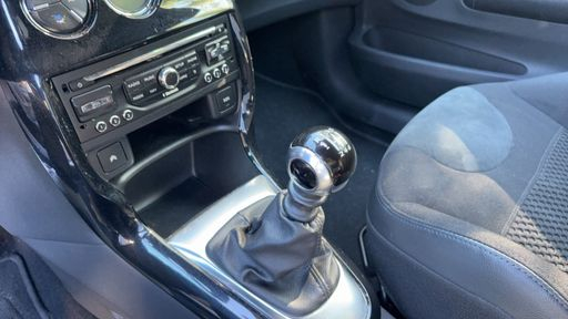 DS DS3 1.6 THP 155 - Chic – 2014 – 148667 km – Essence – Boîte Manuelle — photo 42