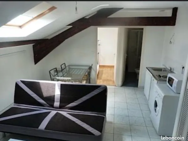 Location studio meublé centre ville Montceau les Mines