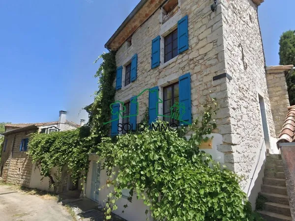 Maison 15 pièces 445 m²