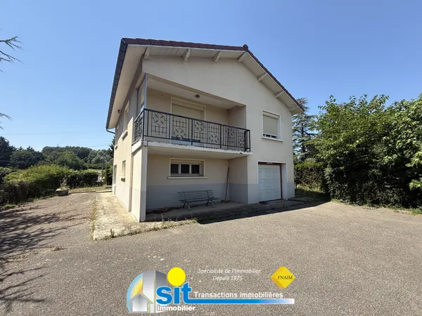 A VENDRE - MAISON sur sous-sol - REVENTIN-VAUGRIS