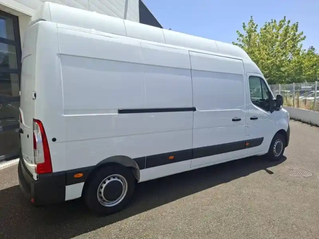 Renault Master fgn trac f3500 l3h3 blue dci 135 — photo 4