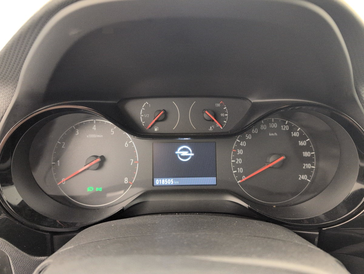 Opel Corsa — photo 19