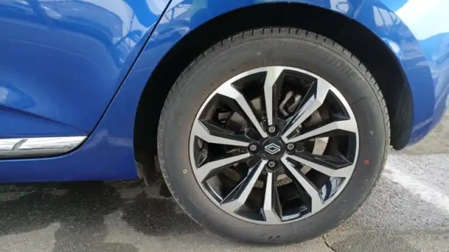 Renault Clio eco-g 100 ch gsr2 — photo 12