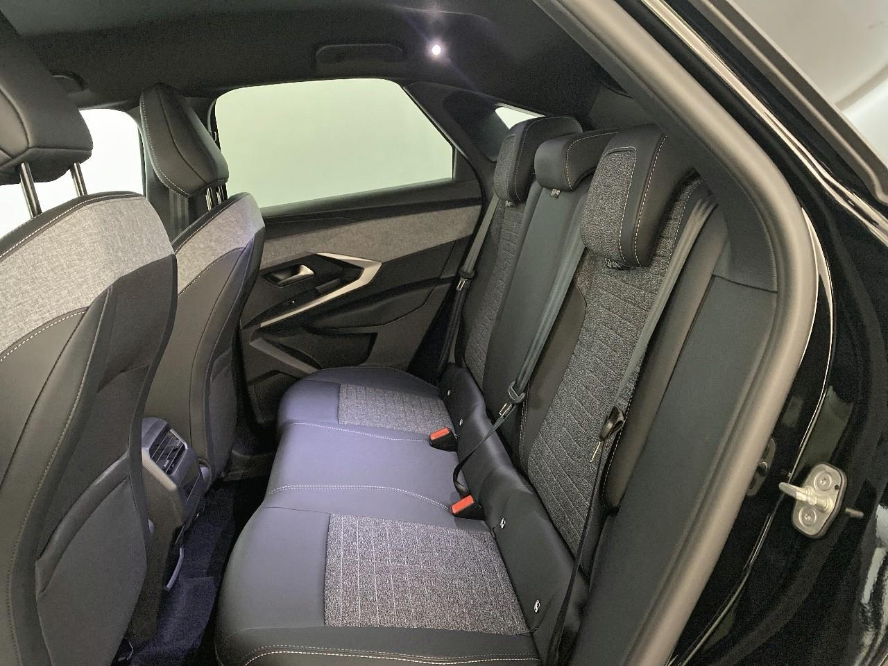 Peugeot 3008 hybrid 145 e-dcs6 allure — photo 10