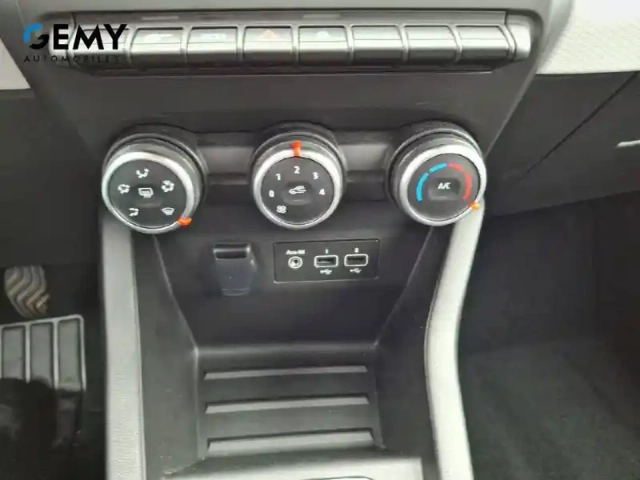 Renault Clio tce 90 — photo 79