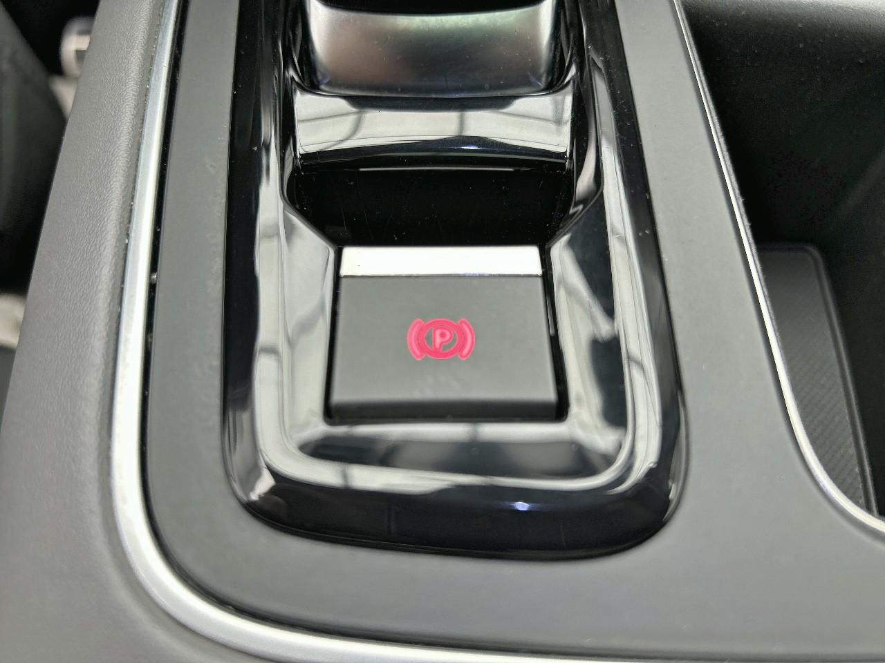 Citroën C5 Aircross hybride rechargeable 225 s&s e-eat8 shine pack — photo 18