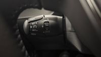 Peugeot 2008 1.2 PureTech 100ch S&S Allure — photo 25