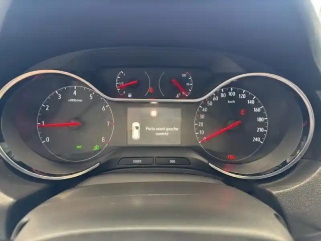 Opel Grandland X 1.2 turbo 130ch elite 7cv — photo 14