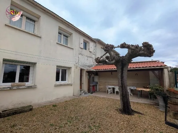 Maison 6 pièces 230 m²