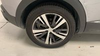 Peugeot 3008 HYBRID4 300ch Roadtrip e-EAT8 — photo 34