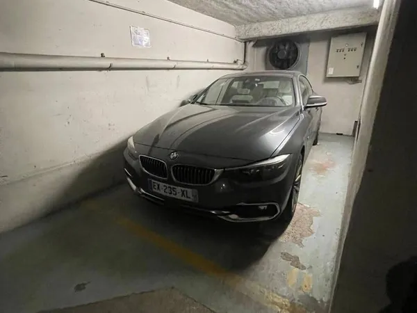Parking 10 m²