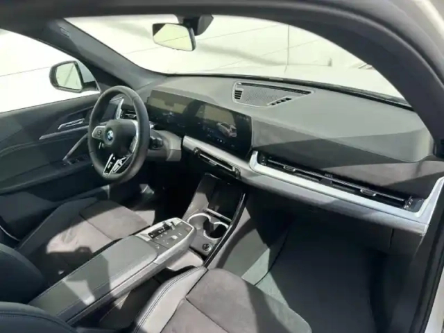 Bmw X1 iedrive20 204ch m sport — photo 3