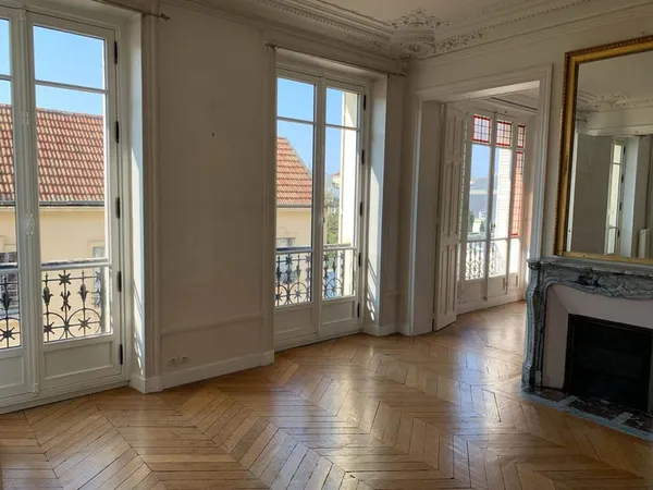 Appartement 4 pièces 104 m²