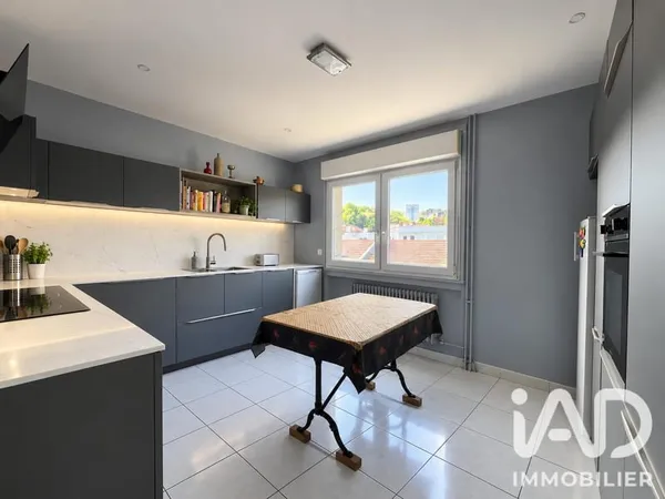 Appartement 4 pièces 103 m²