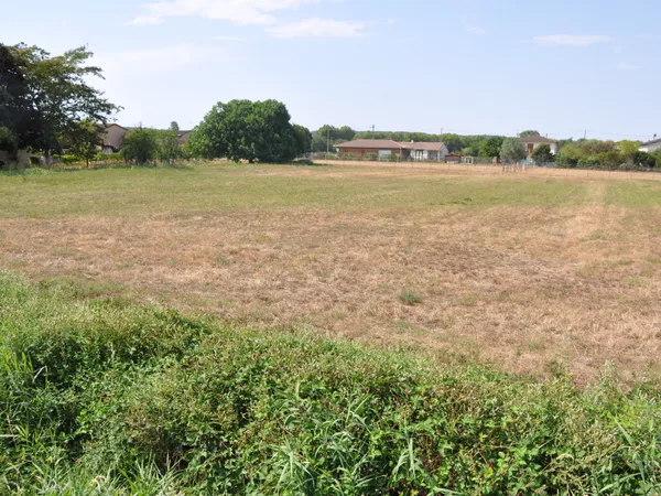 Terrain 2880 m²
