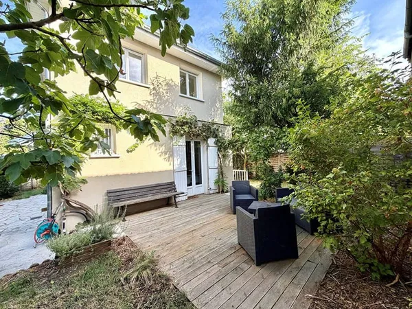 Maison 5 pièces 100 m²