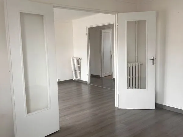 Appartement F4 - 70 m² - Caen Saint-Jean - 4e étage