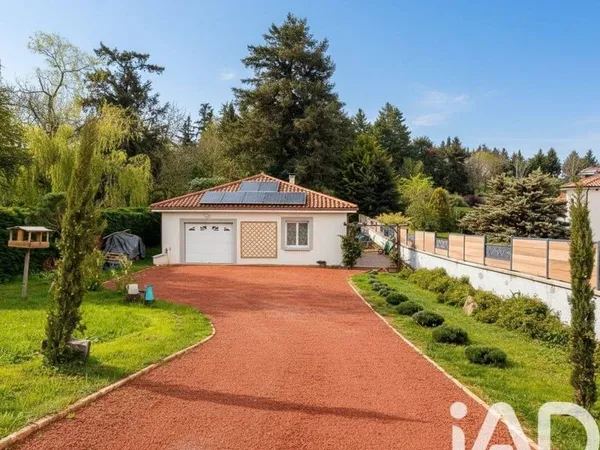 Maison de plain-pied 5 pièces 122 m²