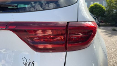 Kia Sportage 1.6 CRDI 115 - Design – 2021 – 102444 km – Diesel – Boîte Manuelle