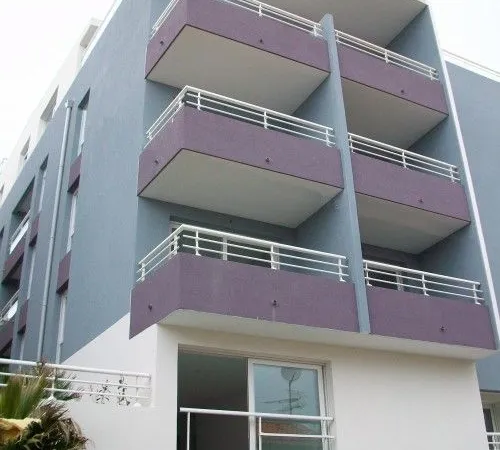 Location 2 pièces 46 m2, Beausoleil rue Victor Hugo, avec jardin et garage