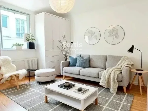 PARIS 9 - QUARTIER SAINT GEORGES - STUDETTE DE 14M²