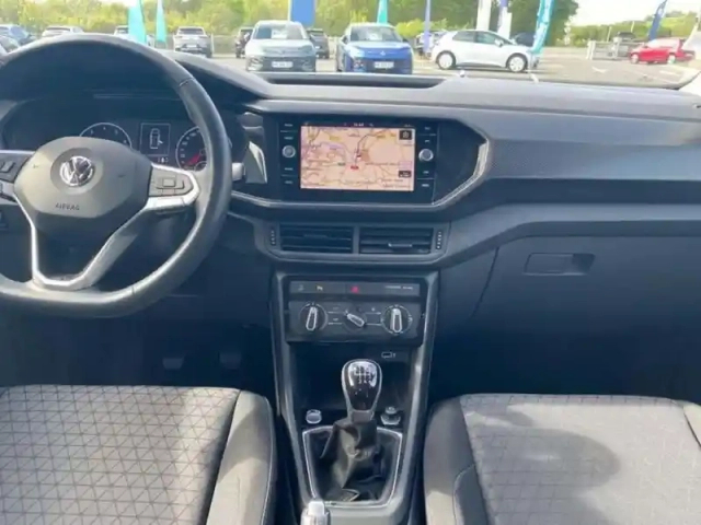 Volkswagen T-Cross business 1.0 tsi 115 start/stop bvm6 lounge — photo 9