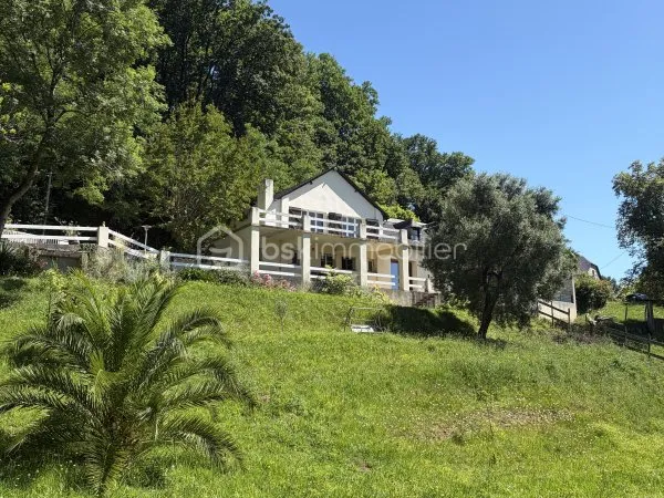 Maison 4 pièces 143 m²