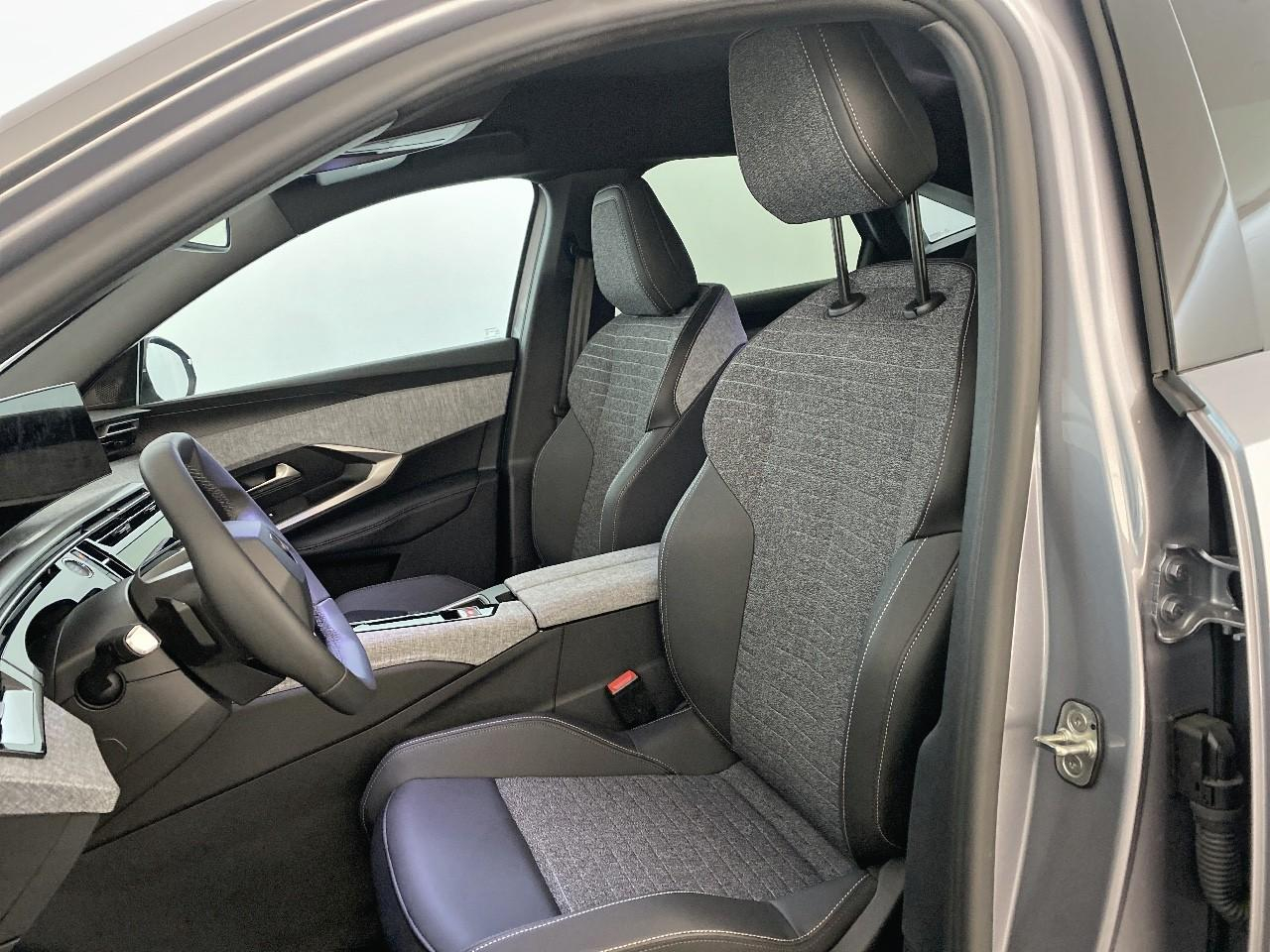 Peugeot 3008 hybrid 145 e-dcs6 allure — photo 9