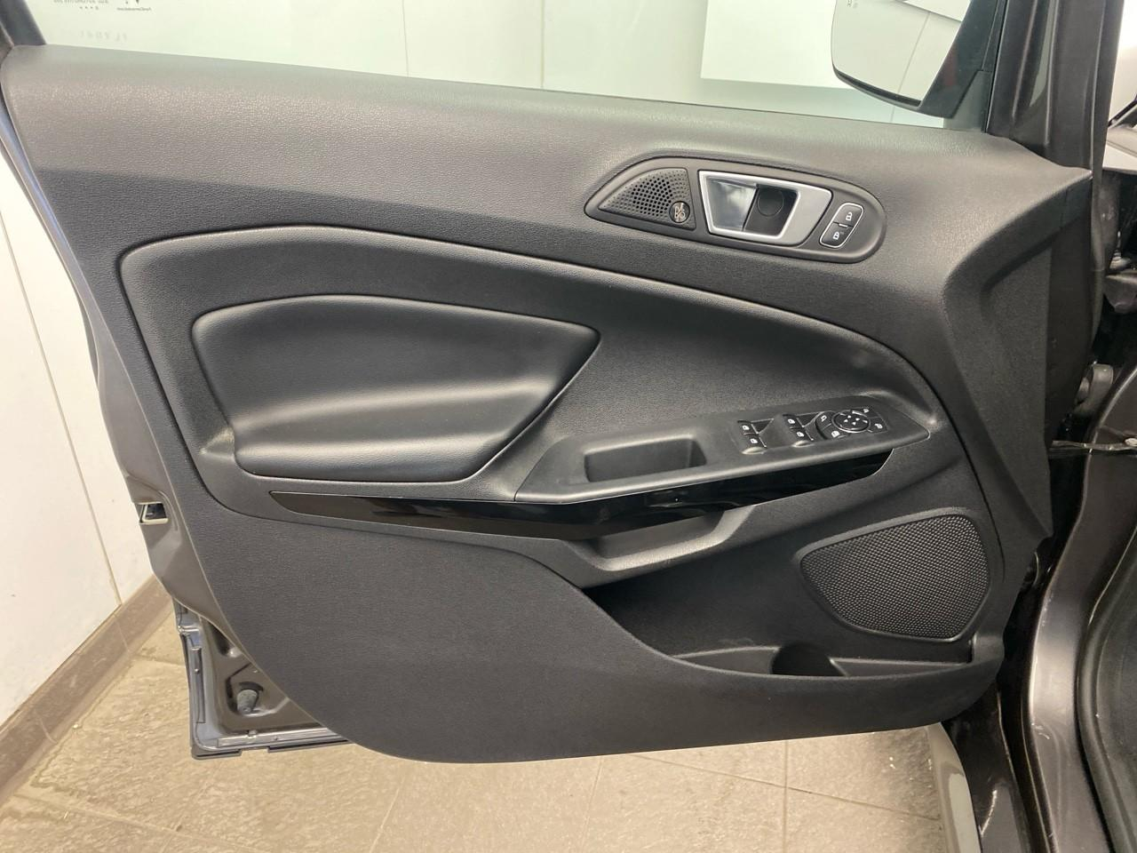 Ford Ecosport 1.0 ecoboost 125ch s&s bvm6 st-line — photo 19