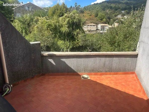 Maison bastelica meublée à l année