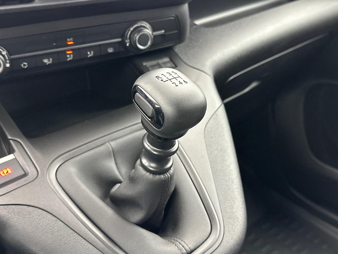 Citroën Berlingo van m diesel 100 ch manuelle — photo 30