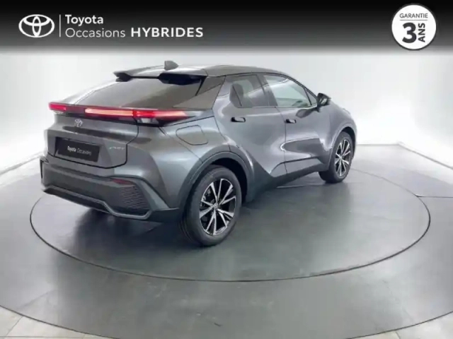 Toyota C-Hr 2.0 hybride rechargeable 225ch design my25 — photo 7