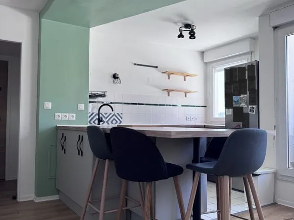 Appartement T2 40m2 (balcon, parking), quartier pasteur