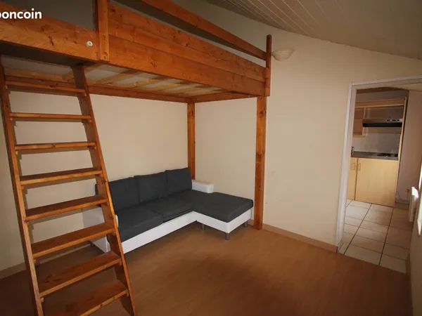 Studio meublé Cholet centre +mezzanine