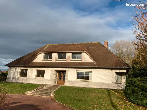 TRES GRANDE MAISON TRADITIONNELLE IDEAL PROFESSION LIBERALE et PMR