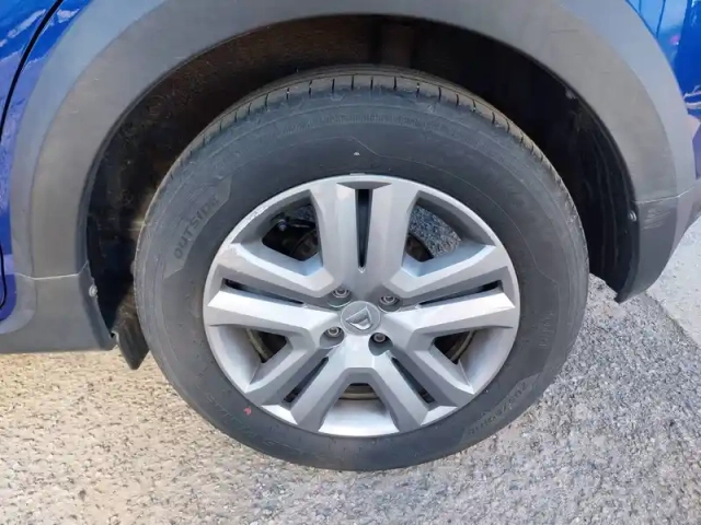 Dacia Sandero eco-g 100 - 22 — photo 30