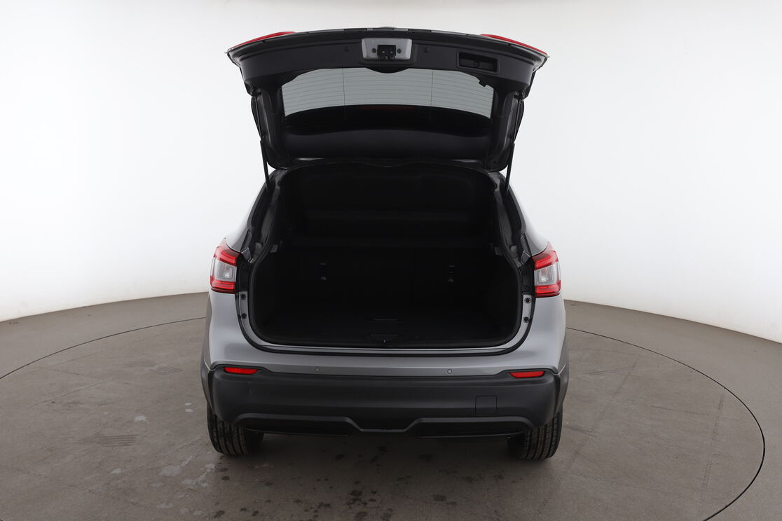 Nissan Qashqai 1.5 dCi Business Edition DCT7 — photo 15