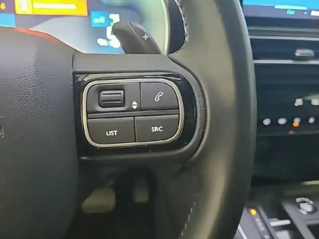 Citroën C5 Aircross hybride rechargeable 225 e-eat8 — photo 23