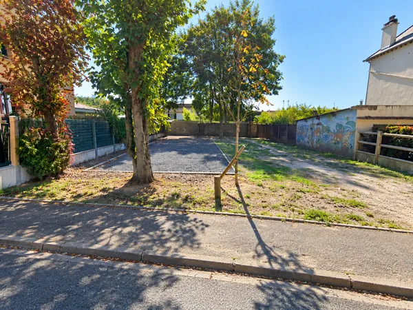 À LOUER PLACES DE STATIONNEMENT À BESSANCOURT (95550)